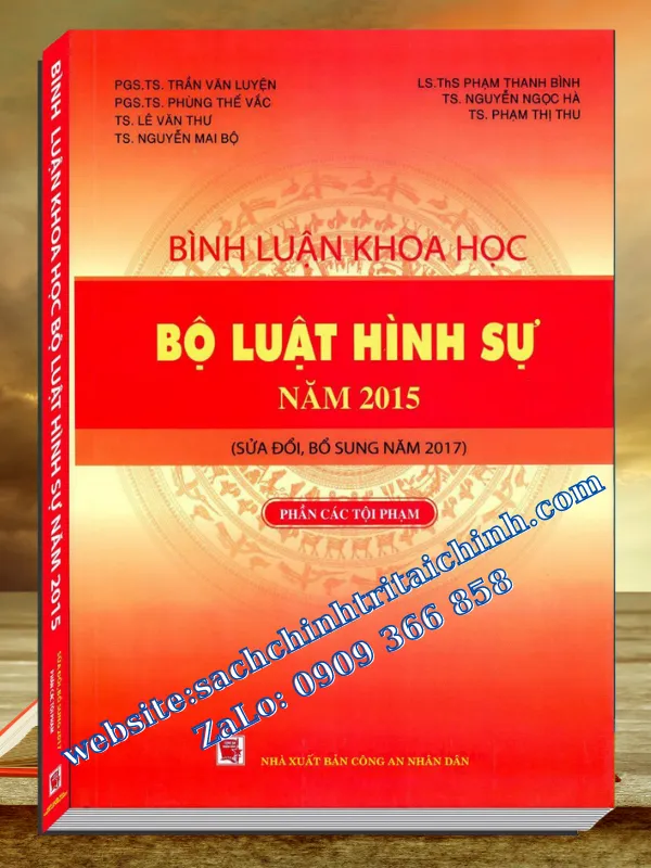 Nhà sách chính trị pháp luật tài chính