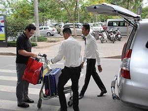 ĐẶT XE 7 CHỖ MŨI NÉ - TPHCM (Xe Riêng)