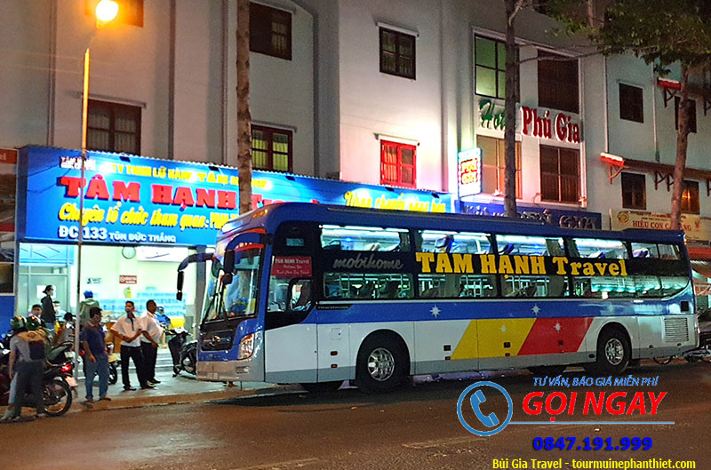 Xe giường nằm Hạnh Cafe tuyến Sài Gòn - Phan Thiết - Mũi Né