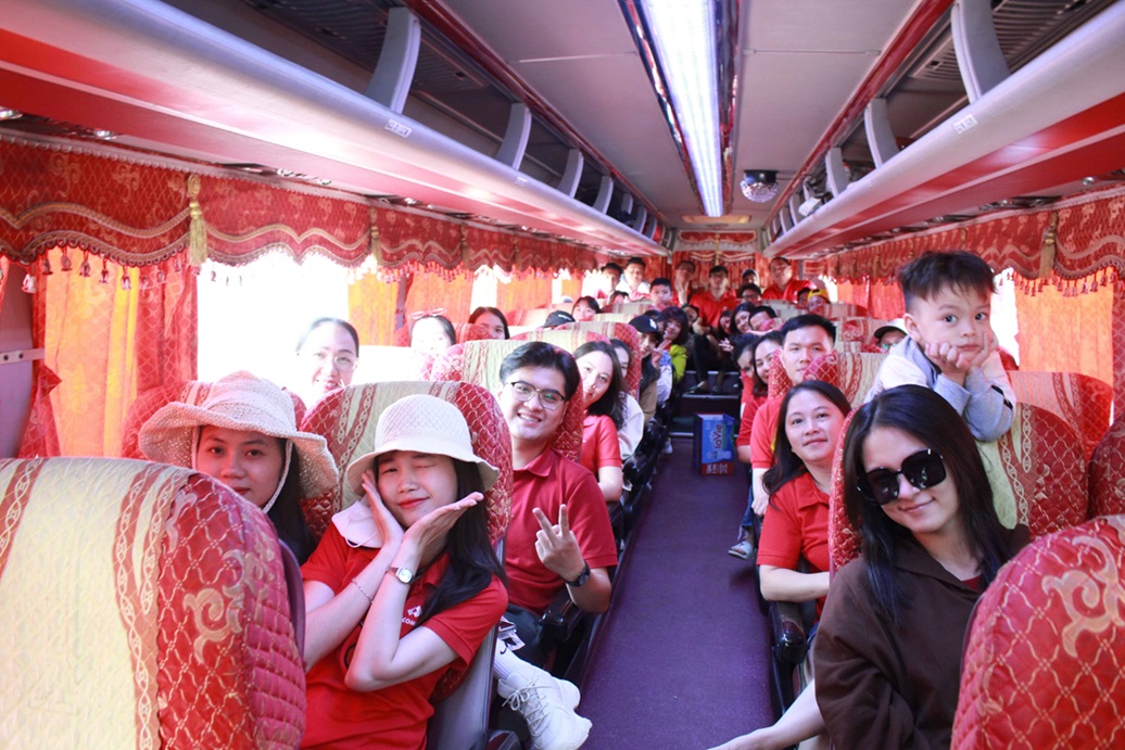 BẢNG GIÁ THUÊ XE DU LỊCH 45 CHỖ TẠI TP.HCM ĐI CÁC TỈNH THÀNH PHỐ