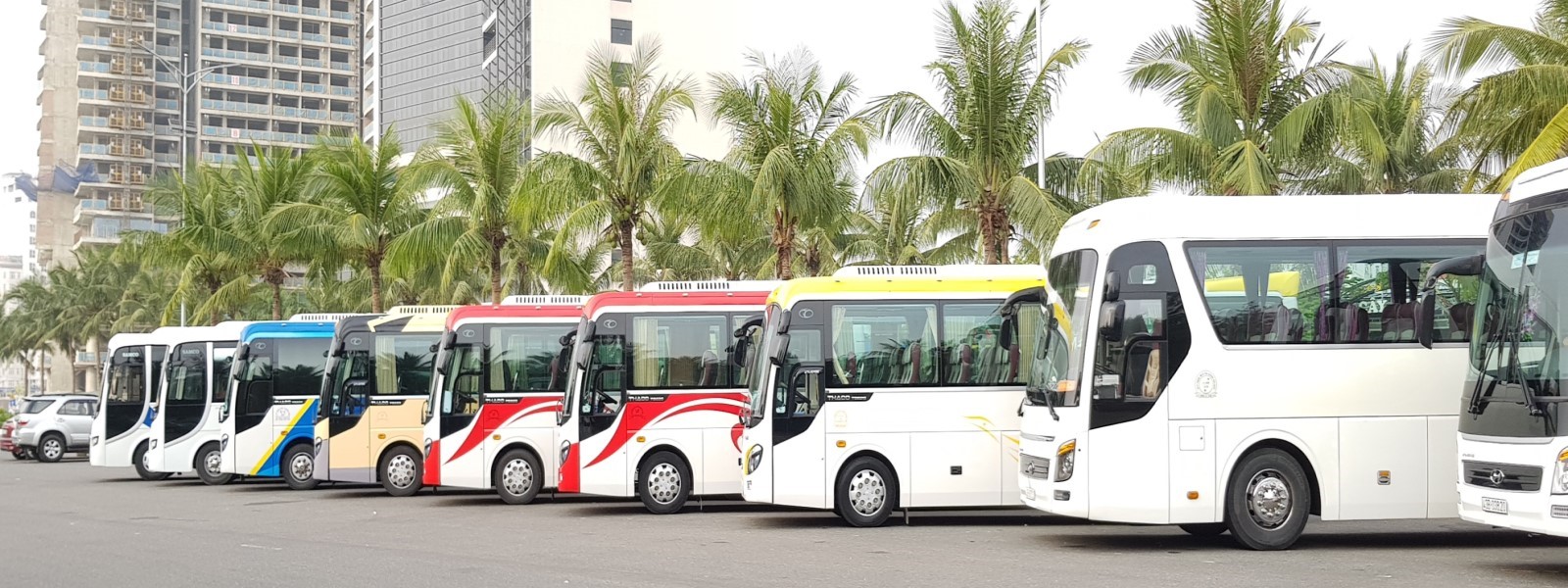 dich-vu-cho-thue-xe-29-cho-gia-re