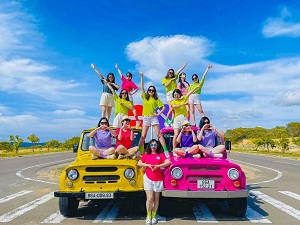 Loại xe: Jeep đi tour (Thăm quan các điểm)