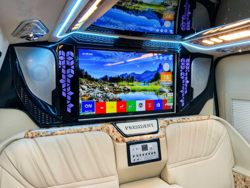 Ngoại thất xe Dcar President 9 chỗ