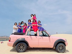 Loại xe: ô tô  (Land Cruise) - Bán tải