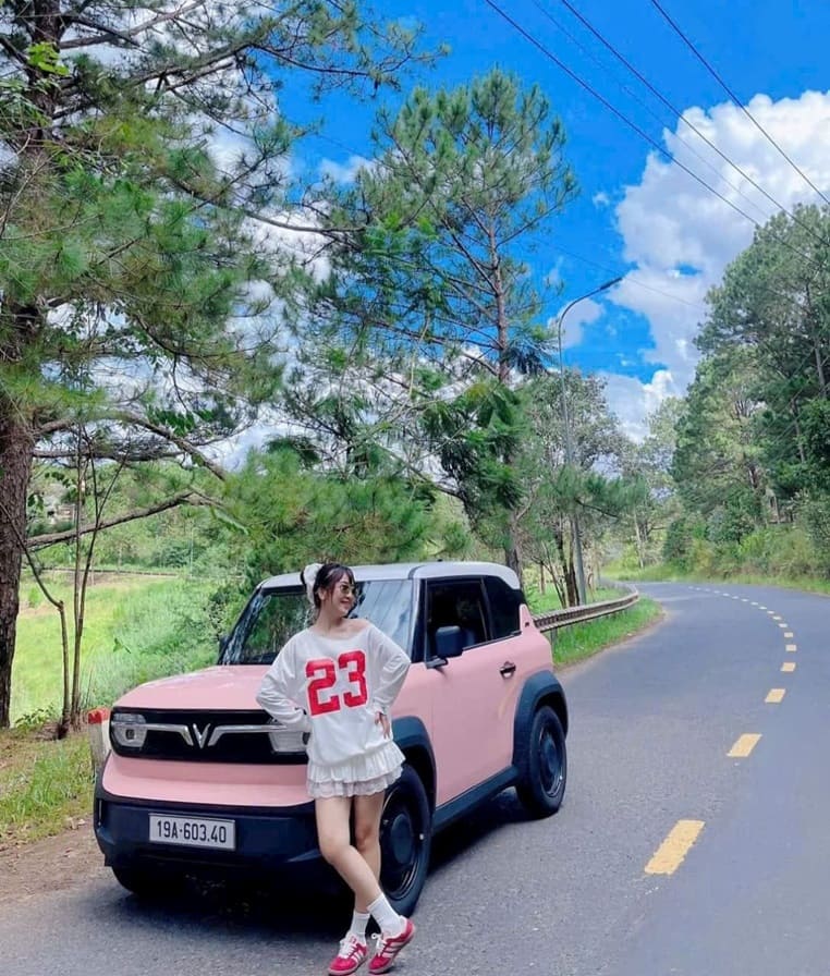 Thoải Mái Check-in Mũi Né Phan Thiết Với Dịch Vụ thuê xe điện VinFast VF3 Tự Lái