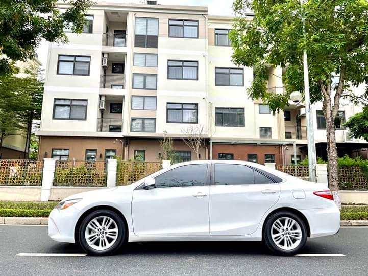 Giá thuê xe 4 chỗ tự lái BMW