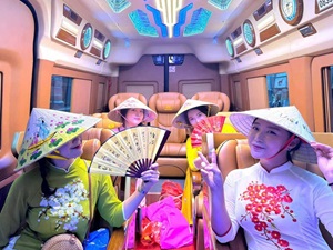 Thuê Xe Limousine 9 Chỗ từ Vũng Tàu ⇒ Sài Gòn