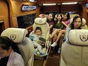 XE LIMOUSINE 9 CHỖ SÀI GÒN - ĐÀ LẠT