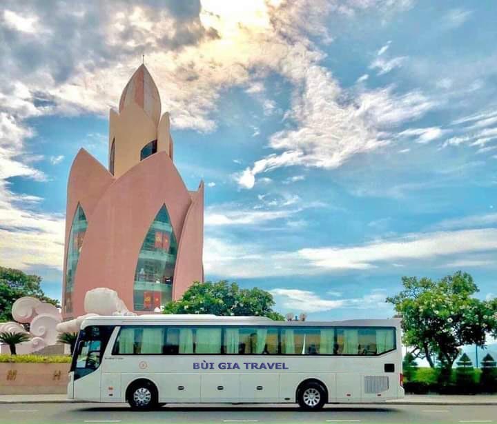 Dòng xe Hyundai Universe