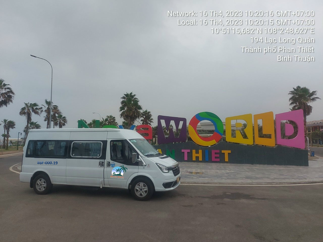 Bảng Giá Thuê Xe 16 Chỗ Sài Gòn Đi Mũi Né Phan Thiết Trọn Gói 2026