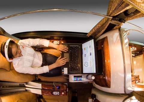 Wi-Fi và các cổng kết nối hiện đại: