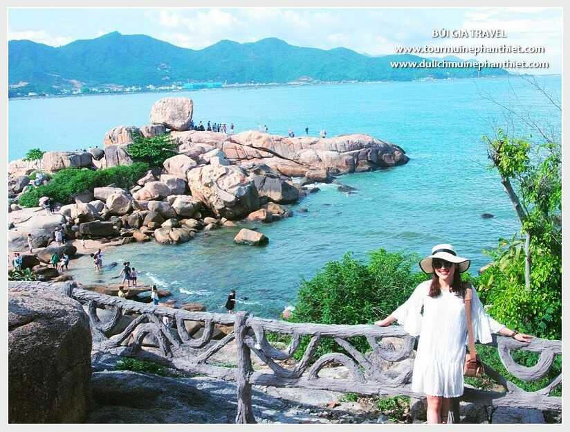 Khám phá du lịch Hòn Vợ Hòn Chồng Nha Trang Với Dịch vụ Thuê xe Bùi Gia