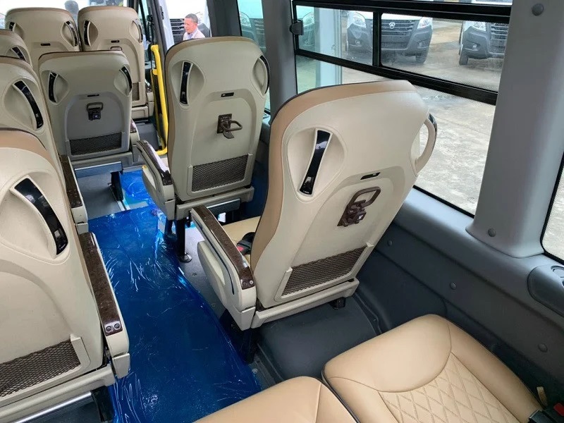 Nột thất bên trong16 chỗ Gazelle