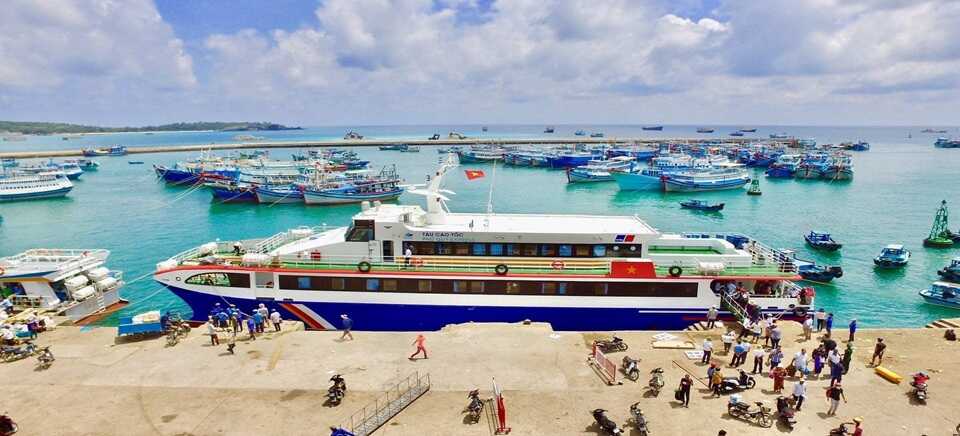 Hướng Dẫn Đi Tàu Ra Đảo Phú Quý: Lịch Trình, Giá Vé & Kinh Nghiệm Từ A-Z (Cập nhật 2026)