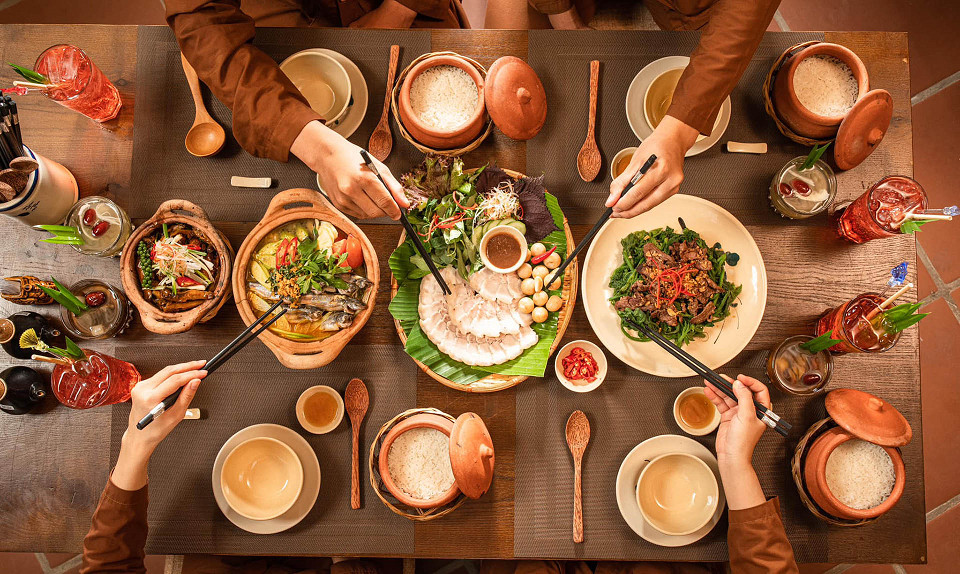 DANH SÁCH QUÁN CƠM NIÊU ĐÔNG KHÁCH TẠI PHAN THIẾT,MŨI NÉ