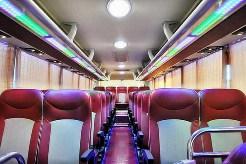 Tiện Nghi Đầy Đủ – Xe Đời Mới