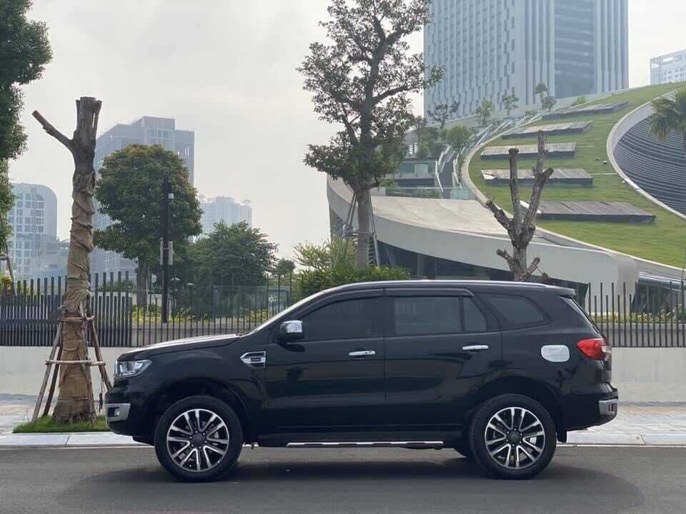 Phân khúc trung cấp mạnh mẽ: Toyota Fortuner, Kia Sorento, Hyundai SantaFe