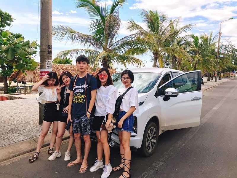 Xe 7 chỗ phù hợp chuyến đi 5 thành viên dưới 4 người nếu hành lý nhiều