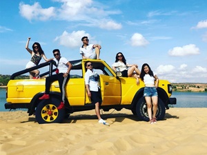 Giá Thuê Xe Địa Hình ở Bàu Trắng Bao Nhiêu?