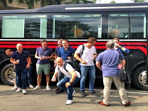 Xem Bảng Giá Thuê Xe Limousine 19 Chỗ đi Vũng Tàu