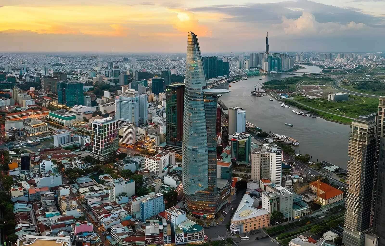 Giới Thiệu Dịch Vụ Thuê Xe Du Lịch TPHCM Đi Các Tỉnh Thành Phố Gái Rẻ Trọn Gói