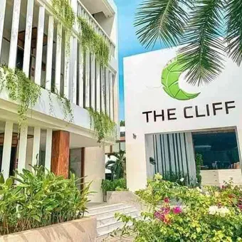 Xe Chất Lượng Cao Đón Sân Bay TSN Đi The Cliff Resort Mũi Né