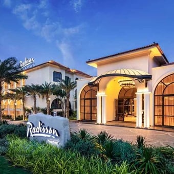 Thuê Xe Đi Radisson Phan Thiết Chạy Cao Tốc Chỉ  2 Tiếng Đồng Hồ