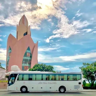 Thuê Xe 45 Chỗ Đi Nha Trang Giá Trọn Gói | Tiết Kiệm Chi Phí