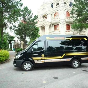 Thuê Xe Limousine Đi Đà Lạt