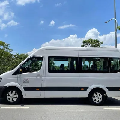Cho Thuê Xe 16 chỗ Hyundai Solati Đời Mới Giá Rẻ Tại TPHCM