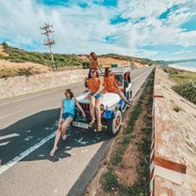 Thuê xe Jeep Tham Quan Mũi Né - Khám Phá Đồi Cát Trắng Tuyệt Đẹp
