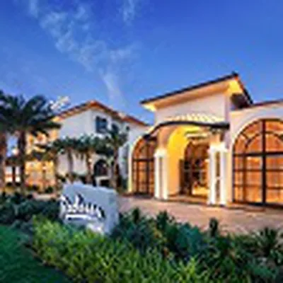 Đặt Xe Từ Movenpick Novaworld Phan Thiết Đi Sân Bay Long Thành