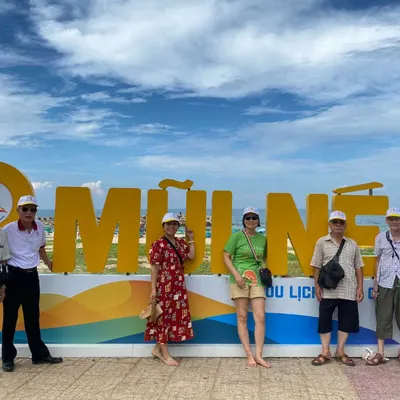 Thuê Xe Đi Meraki Oasis Mũi Né|Đưa Đón Khách Tận Nhà
