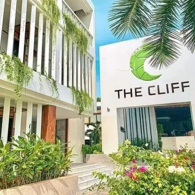 Xe Đón Khách Sài Gòn Sân Bay Tân Sơn Nhất Đi The Cliff Resort Mũi Né