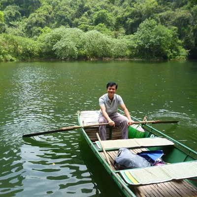 Thuê Xe Trọn Gói  Đi Du Lịch Tràng An - Bái Đính - Ninh Bình