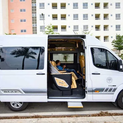 Đặt vé Xe Limousine Sài Gòn đi Phan Thiết đón trả tận nhà uy tín