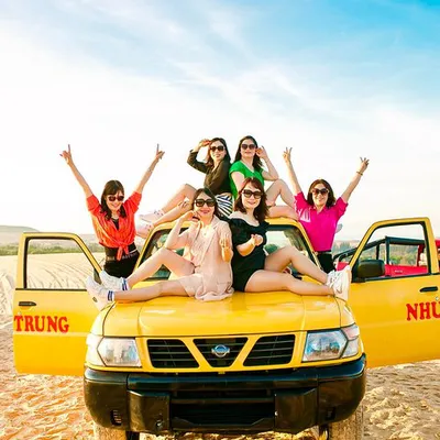 Thuê Xe Xe Jeep Mũi Né Giá Rẻ Gọi Ngay 0847191999