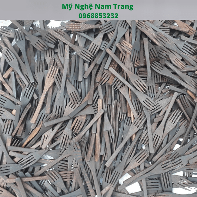 Nĩa dĩa gỗ mun 16cm Nĩa dĩa gỗ mun 16cm