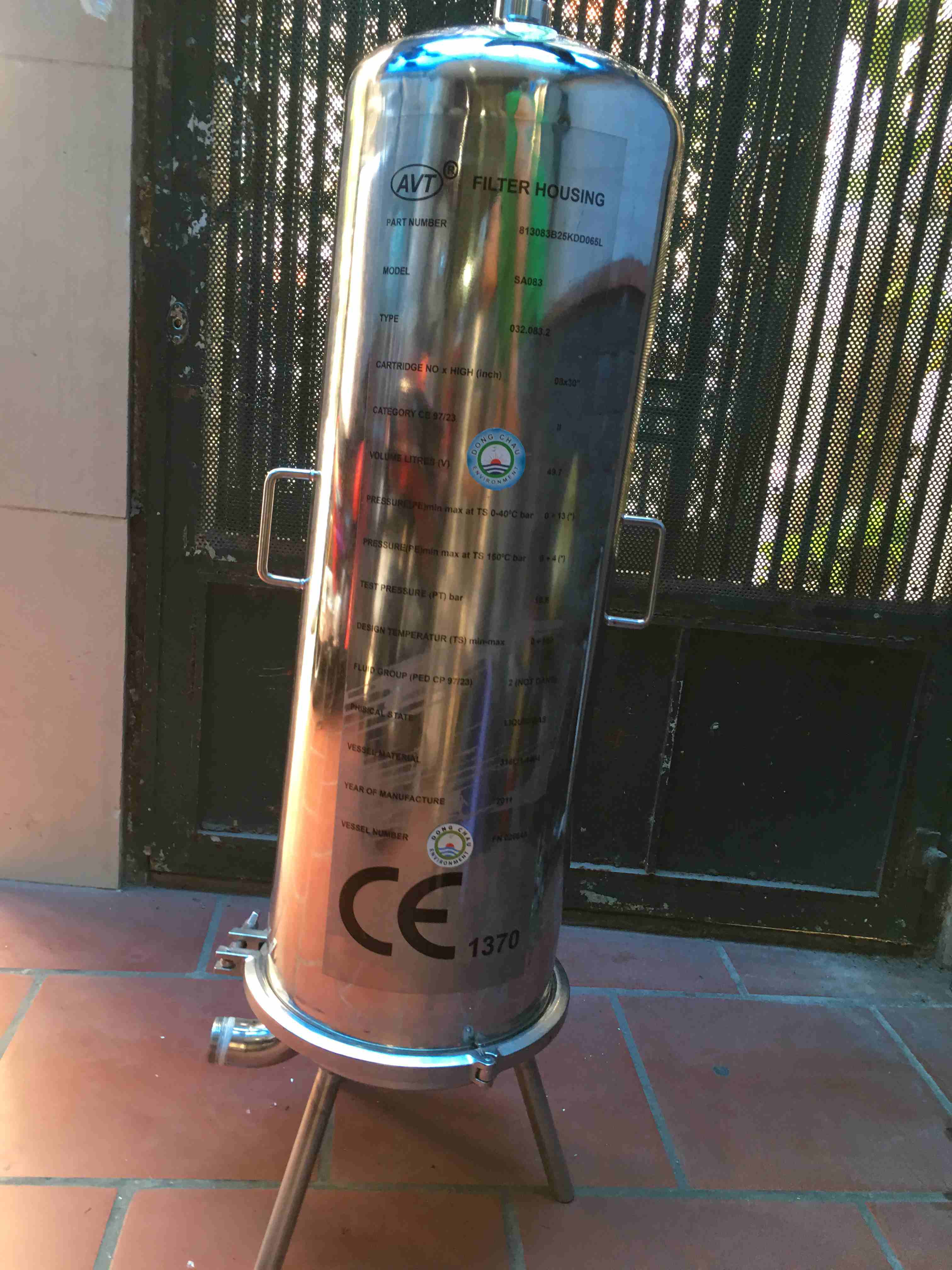 bình inox lọc chất lỏng dùng lõi lọc