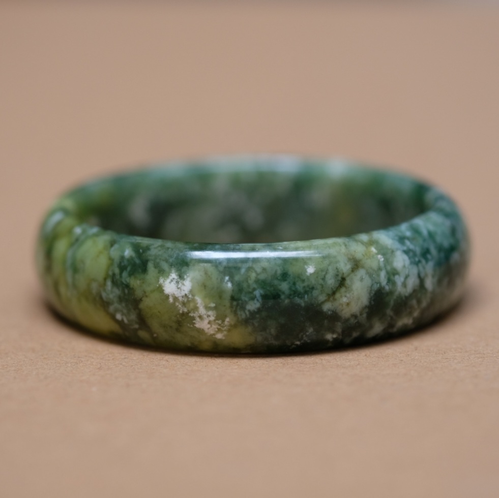 Vòng đá Serpentine, trang sức thương hiệu Việt Saigonistar Vòng đá Serpentine, trang sức thương hiệu Việt Saigonistar