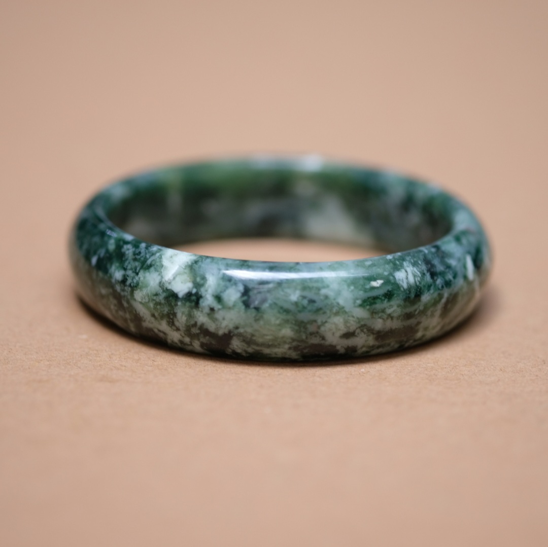 Vòng đá Serpentine, trang sức thương hiệu Việt Saigonistar Vòng đá Serpentine, trang sức thương hiệu Việt Saigonistar