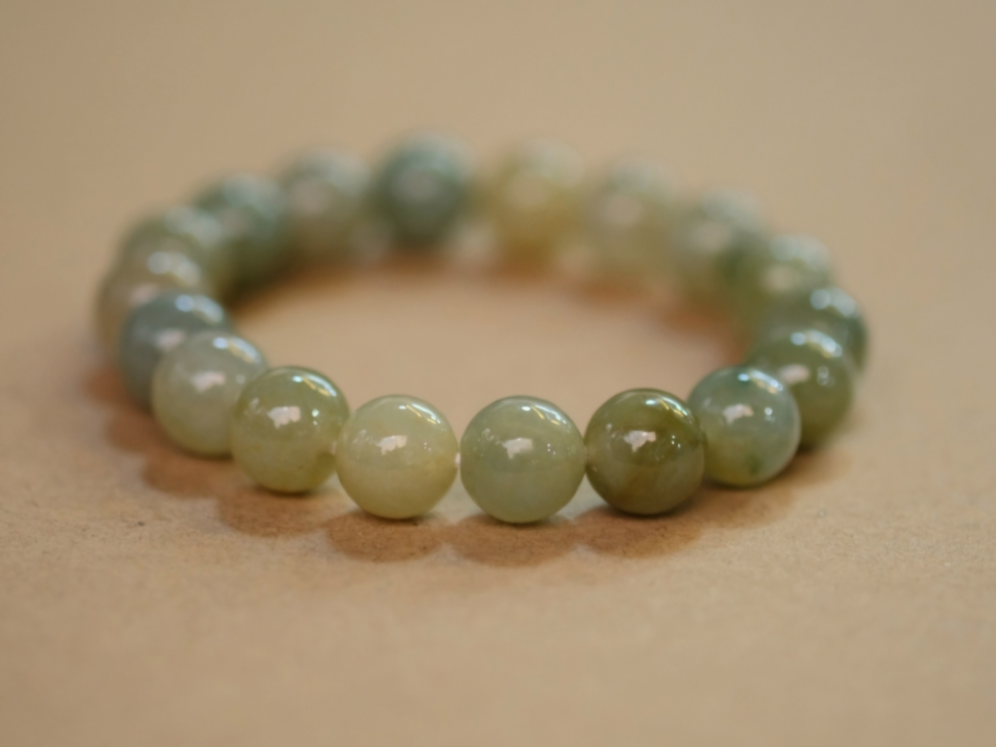 Trang sức thương hiệu Việt CTjade, vòng cẩm thạch thiên nhiên  Trang sức thương hiệu Việt CTjade, vòng cẩm thạch thiên nhiên