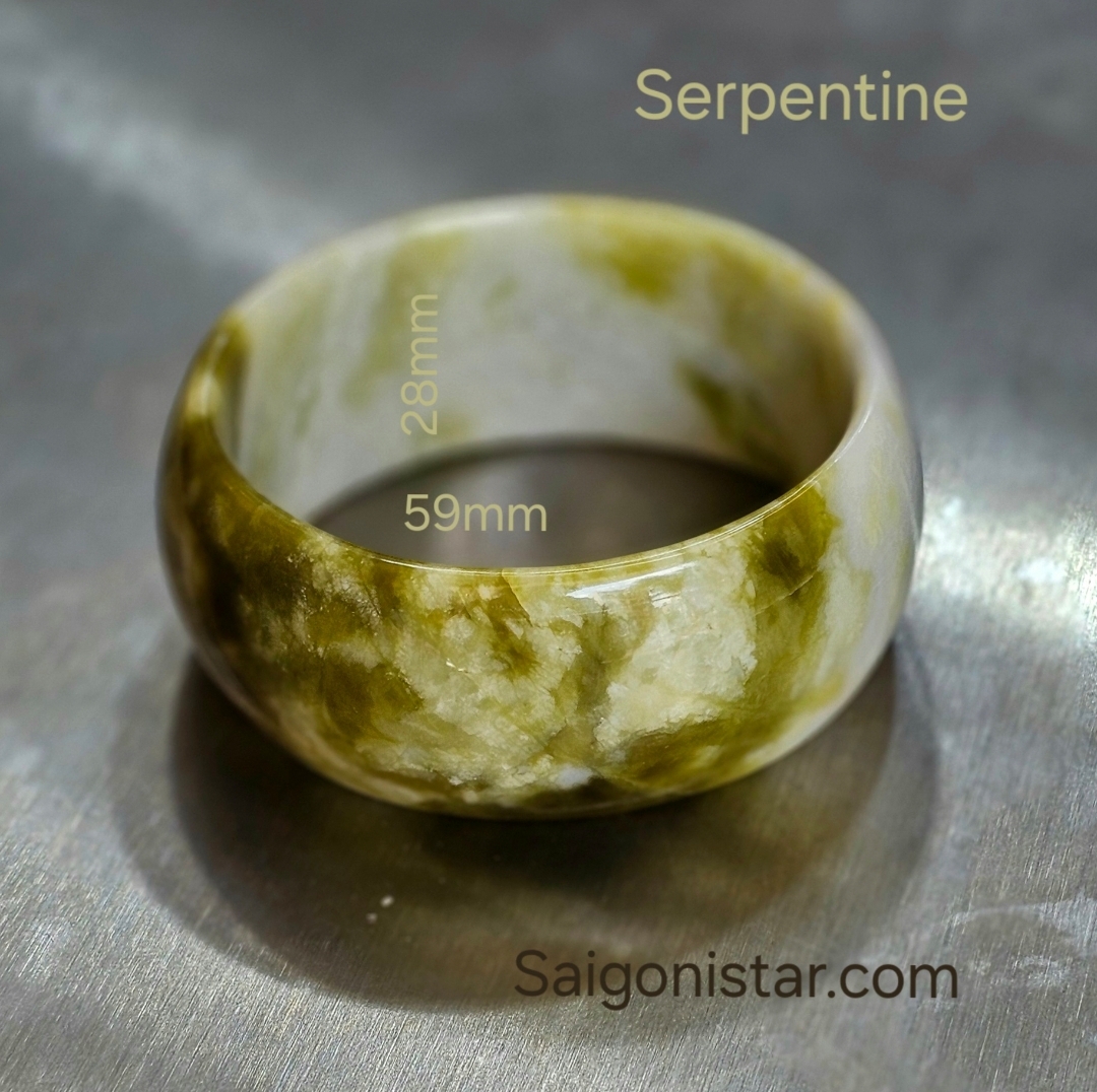Vòng Serpentine lớn đẹp độc đáo Vòng Serpentine lớn đẹp độc đáo