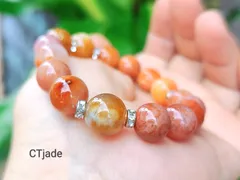 Chuỗi hóa thạch san hô đẹp như tranh – bức tranh ngày xuân trên tay”.