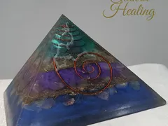 Cách làm sạch kim tự tháp orgonite ngay tại nhà đây nhé!