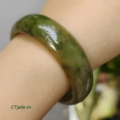 BSZ 01992 Vòng ngọc cẩm thạch A sắc Olive rất đẹp, CTjade