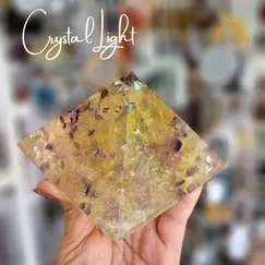 Kim Tự Tháp Mỹ Thuật  Đá Thiên Nhiên Flourite | P2104061| Crystal Light