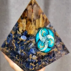Mẫu 2211063 Orgonite Kim tự tháp phong thủy, kim tự tháp năng lượng Crystal Light, Orgonite Crystal Light