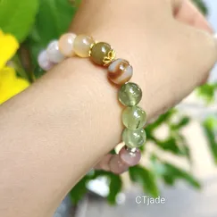 2508151 Vòng tay độc bản đá phong thủy tại CTjade