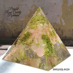 Kim Tự Tháp Đá Thiên Nhiên Peridot | 2005123 | Crystal Light